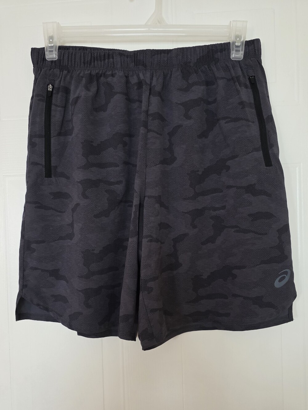 ASICS Charcoal Camo Athletic Shorts, Large